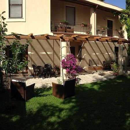 Апартаменты Agriturismo Casal Taccone Тарквиния Экстерьер фото