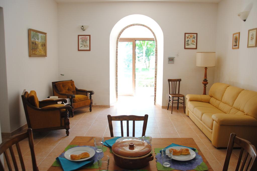 Апартаменты Agriturismo Casal Taccone Тарквиния Номер фото